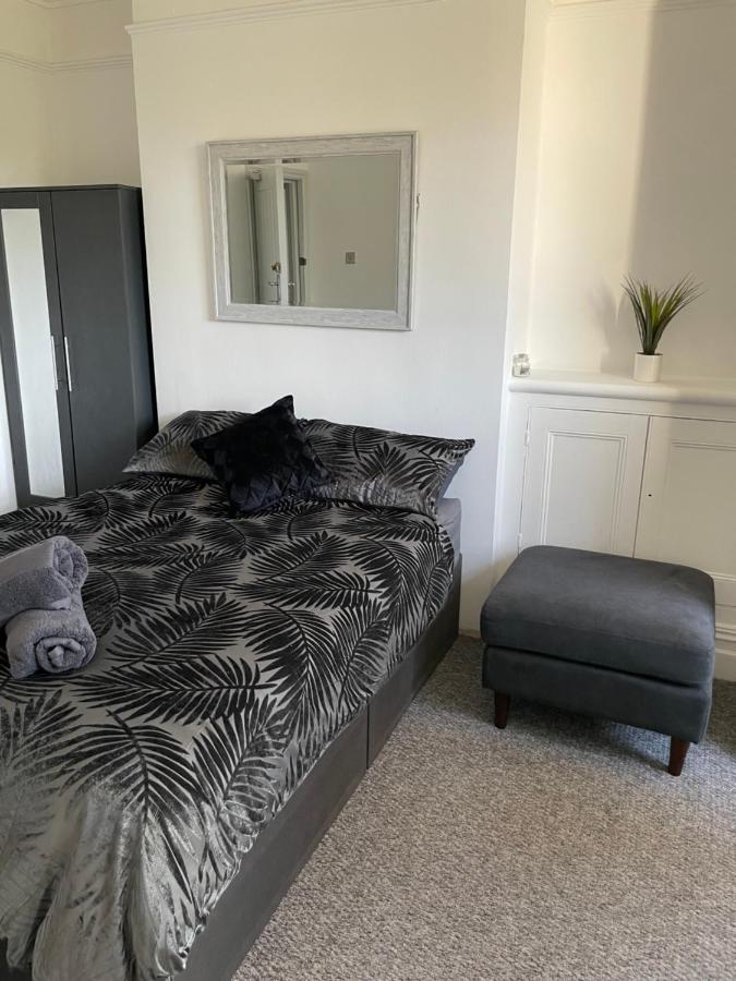 Stoke-on-Trent Tiye Estates Short Stay المظهر الخارجي الصورة